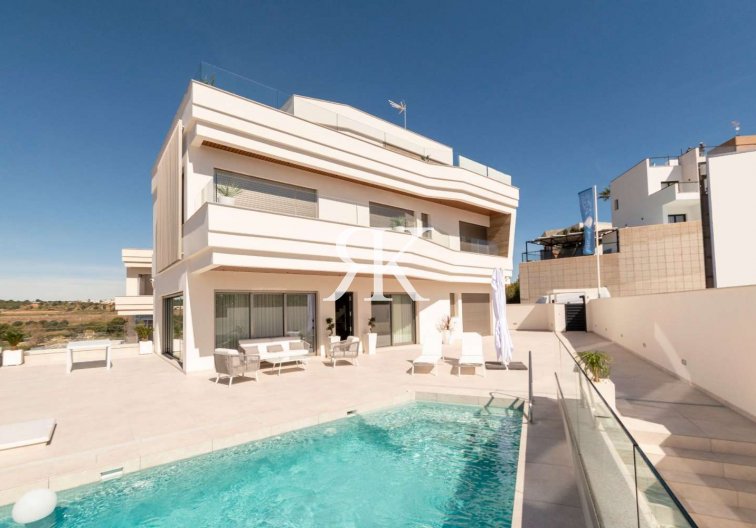 Vrijstaande villa - Gebouwd op aanvraag - Orihuela Costa - Campoamor