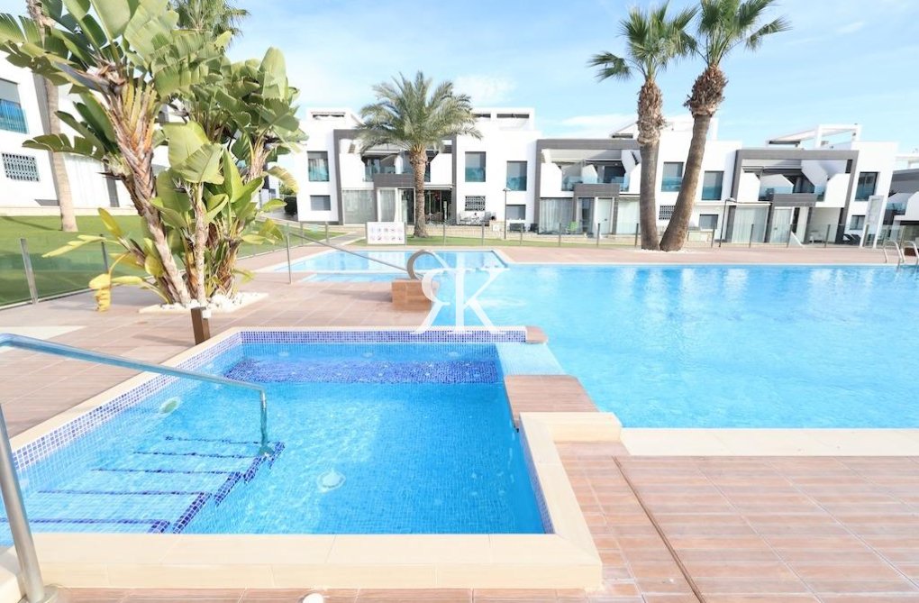 Wiederverkauf - Bungalow - Orihuela Costa - Costa Blanca