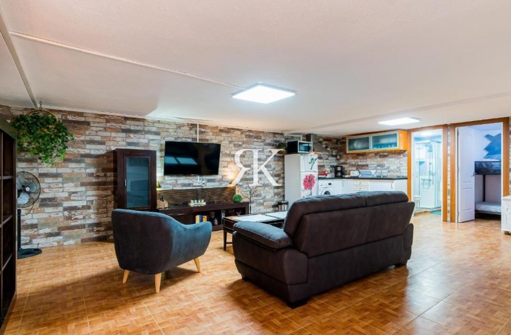 Wiederverkauf - Duplex - Torrevieja - Acequion