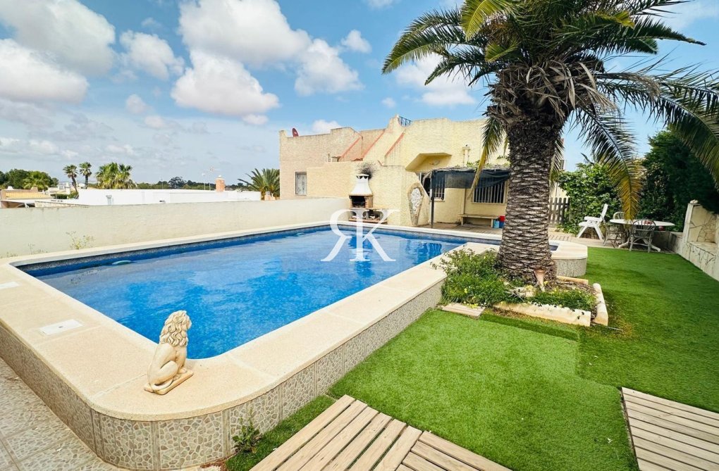 Wiederverkauf - town house - Orihuela - Urbanización Perla Del Mar