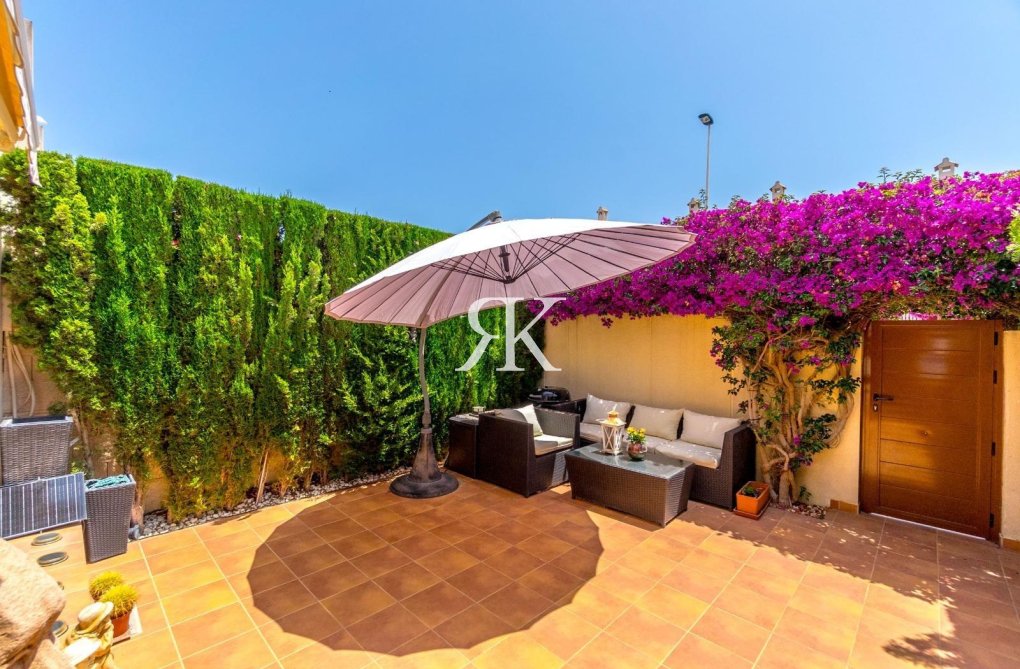 Wiederverkauf - town house - Torrevieja - Aguas Nuevas