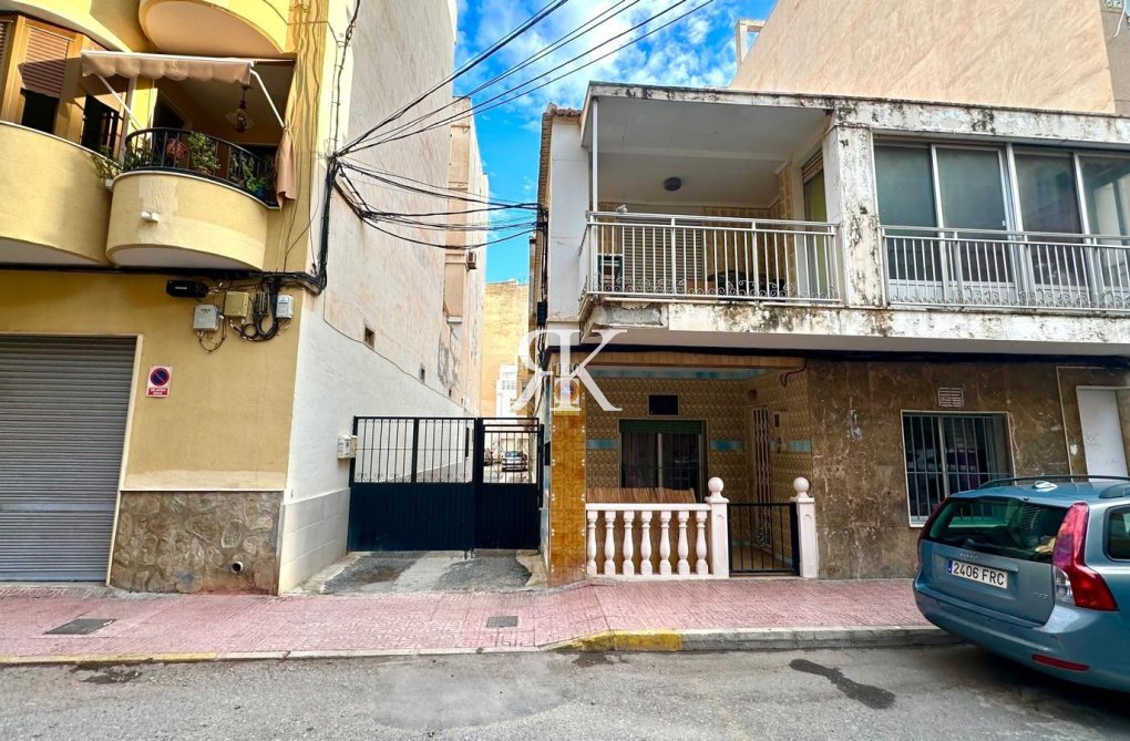 Wiederverkauf - town house - Torrevieja - Playa del Cura