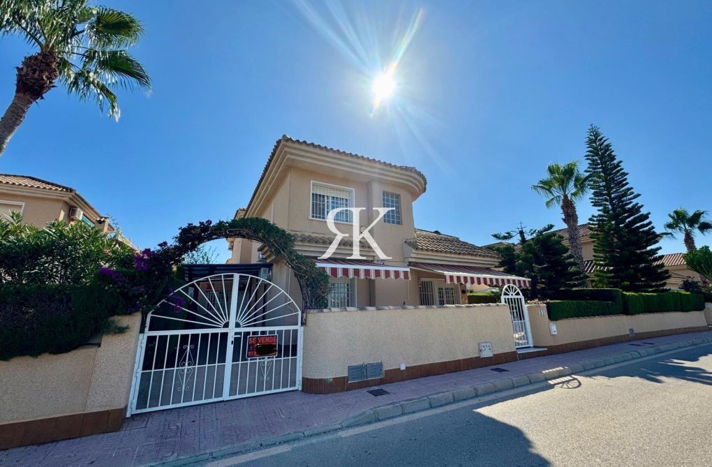 Wiederverkauf - villa - Torrevieja - Costa Blanca