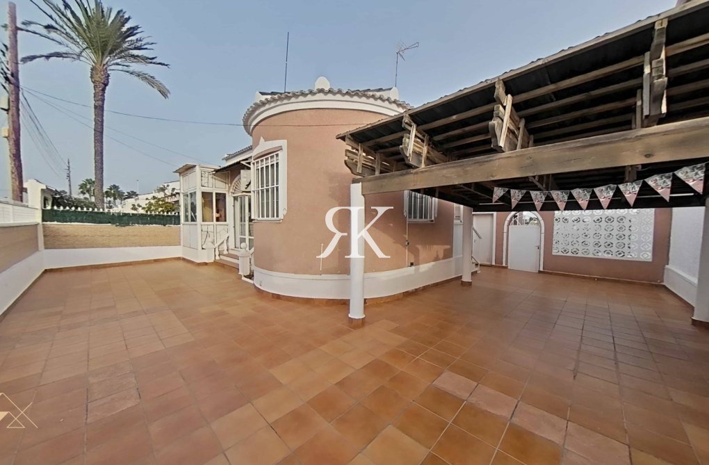 Wiederverkauf - villa - Torrevieja - San Luis