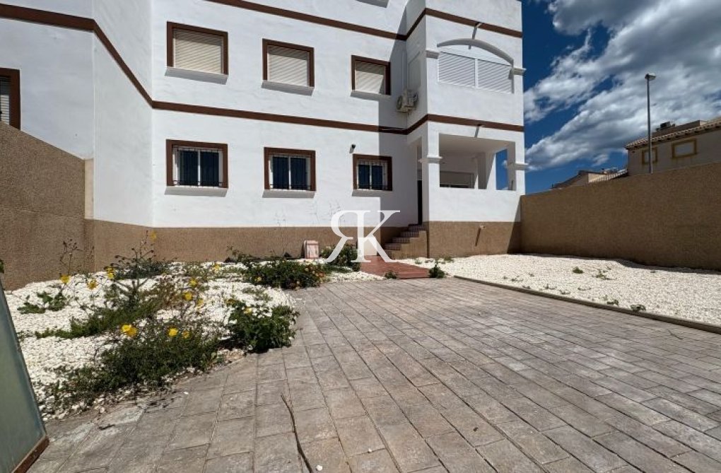 Wiederverkauf - Wohnung - Orihuela Costa - Costa Blanca