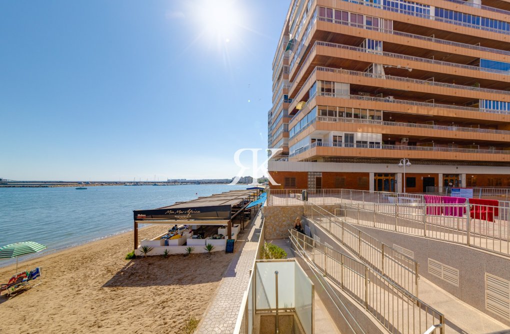 Wiederverkauf - Wohnung - Torrevieja - El Acequión