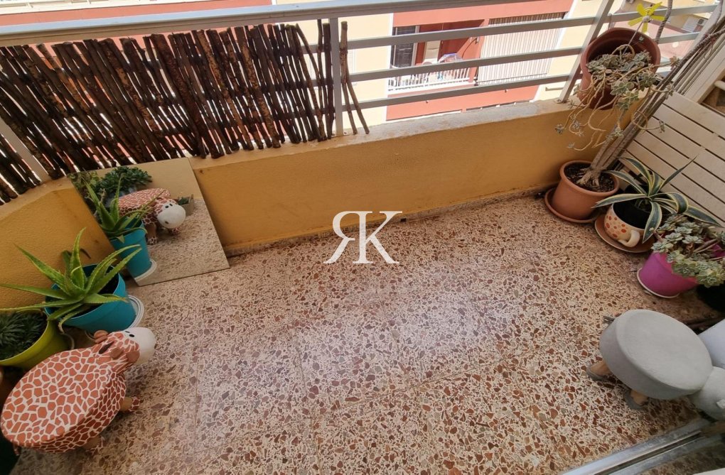 Wiederverkauf - Wohnung - Torrevieja - Habaneras