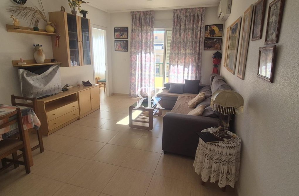 Wiederverkauf - Wohnung - Torrevieja - La Mata Pueblo