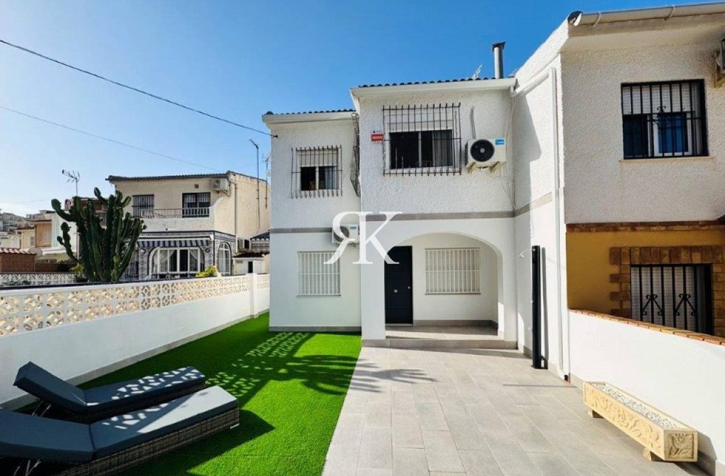 Wiederverkauf - Wohnung - Torrevieja - La Mata