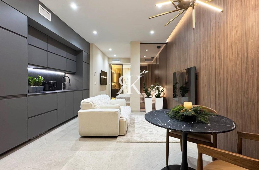 Wiederverkauf - Wohnung - Torrevieja - Playa de los Locos