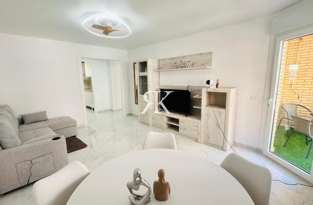 Wiederverkauf - Wohnung - Torrevieja - Playa del Cura