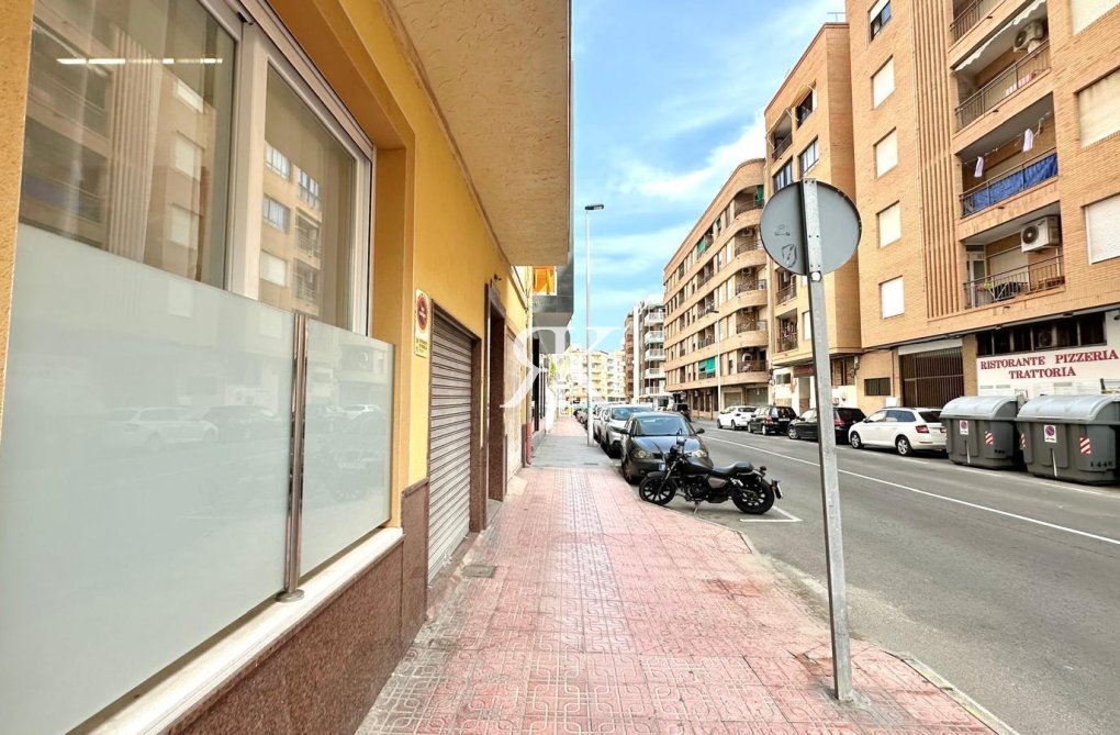 Wiederverkauf - Wohnung - Torrevieja - Playa del Cura