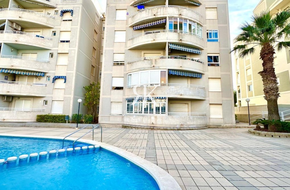 Wiederverkauf - Wohnung - Torrevieja - Playa del Cura