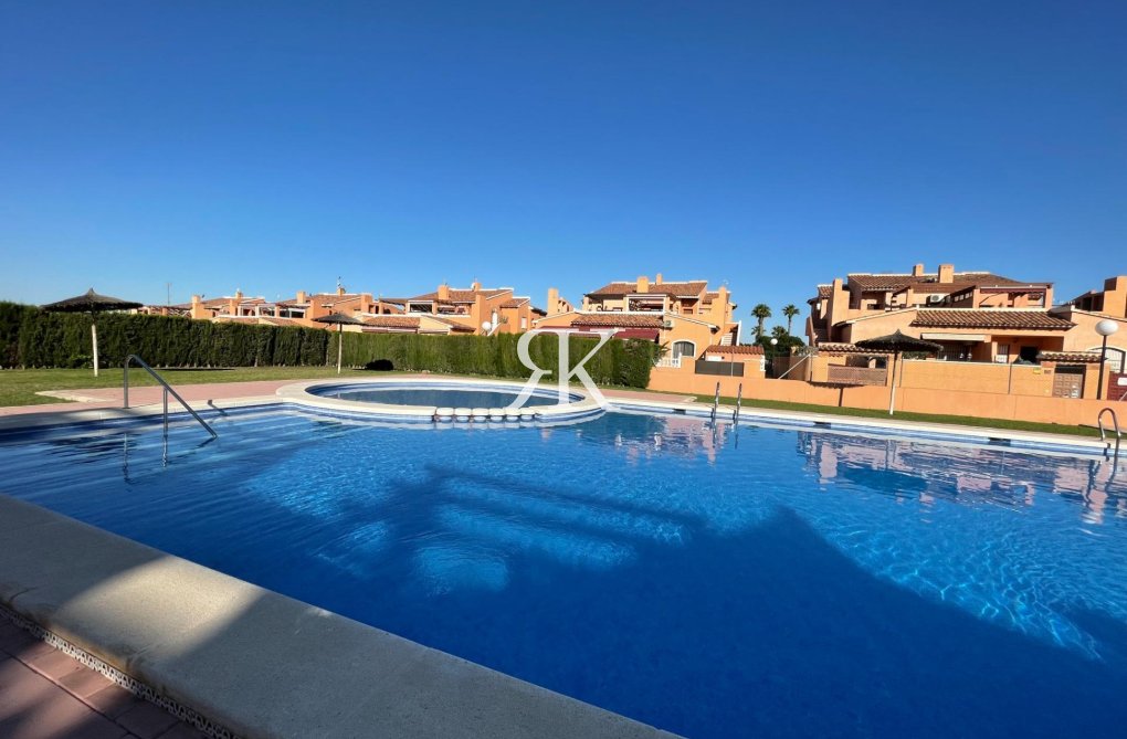 Wiederverkauf - Wohnung - Torrevieja - Rosaleda-los Frutales