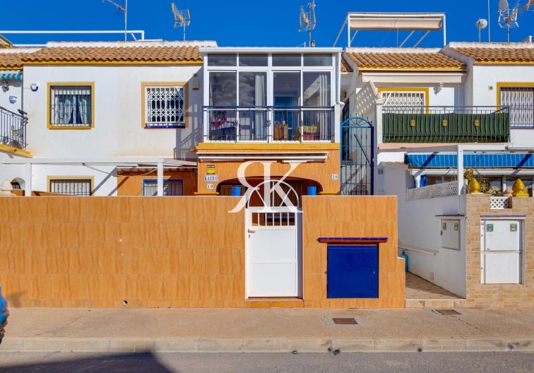 Wohnung Dachgeschoss - Wiederverkauf - Torrevieja - Torrevieja