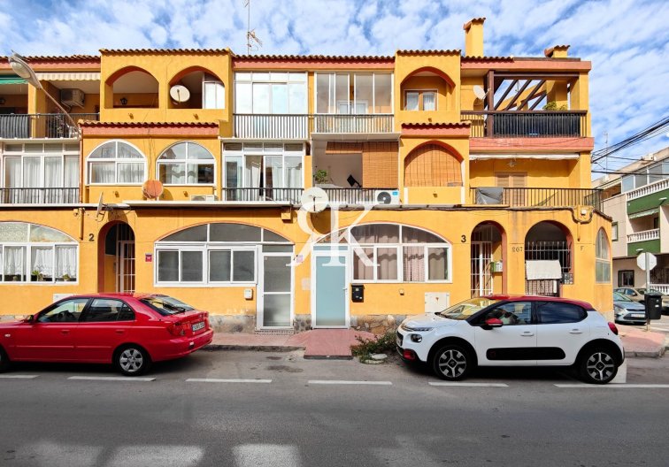 Wohnung Erdgeschoss - Wiederverkauf - Torrevieja - Torrevieja