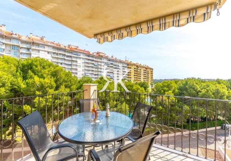 Wohnung - Wiederverkauf - Orihuela Costa - Costa Blanca