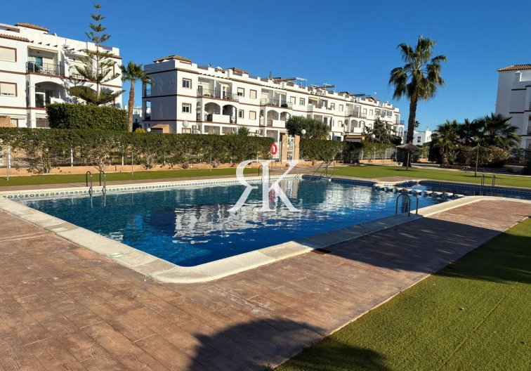 Wohnung - Wiederverkauf - Punta Prima - Costa Blanca