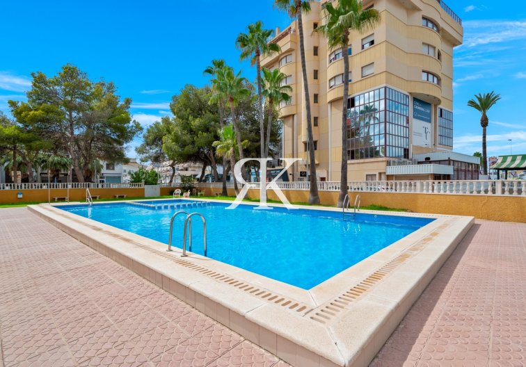 Wohnung - Wiederverkauf - Punta Prima - Costa Blanca