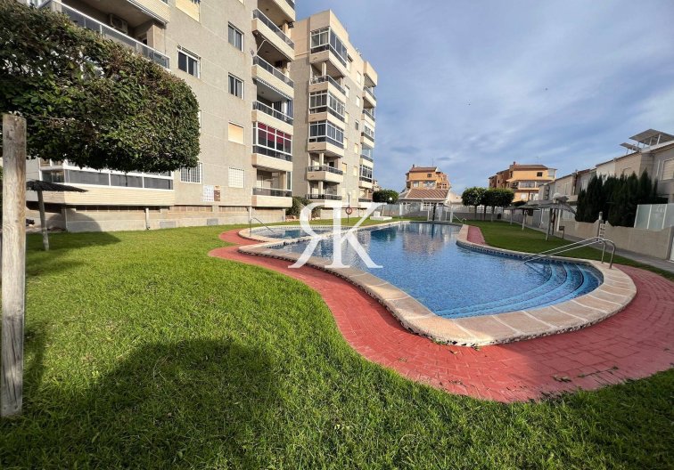 Wohnung - Wiederverkauf - Torrevieja - Aguas Nuevas