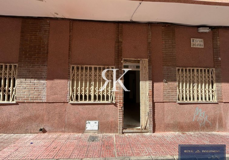 Wohnung - Wiederverkauf - Torrevieja - Centro