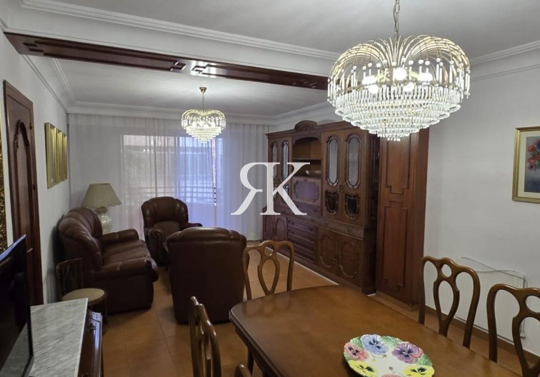 Wohnung - Wiederverkauf - Torrevieja - Centro