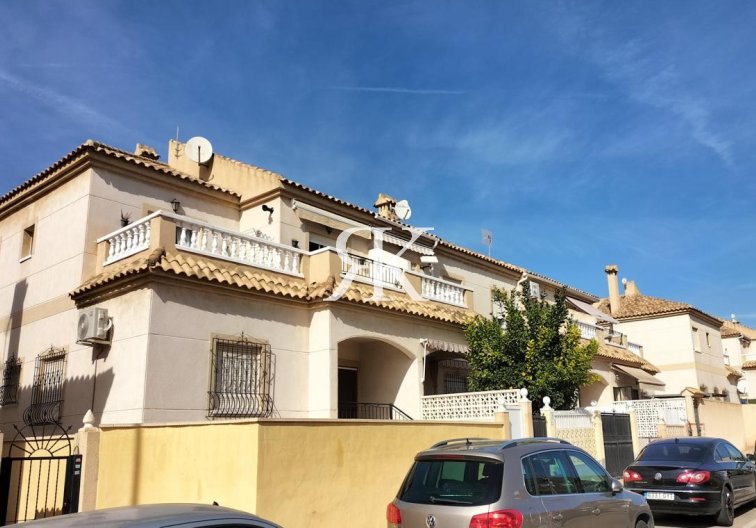 Wohnung - Wiederverkauf - Torrevieja - Nueva Torrevieja - Aguas Nuevas