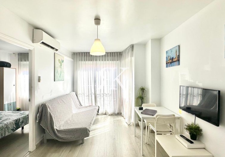 Wohnung - Wiederverkauf - Torrevieja - Paseo Maritimo