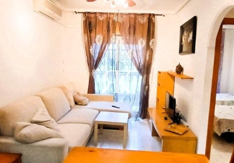 Wohnung - Wiederverkauf - Torrevieja - Playa del Cura