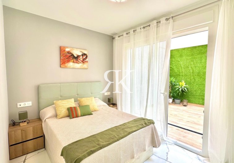 Wohnung - Wiederverkauf - Torrevieja - Playa del Cura