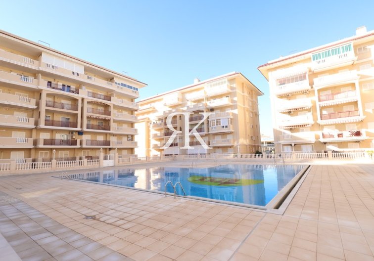 Wohnung - Wiederverkauf - Torrevieja - Torrelamata - La Mata