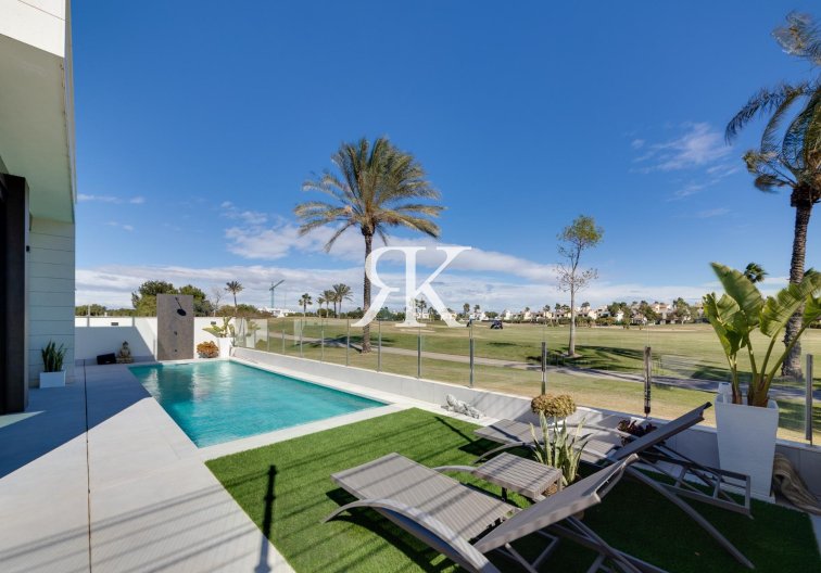 Construction Neuve - villa - Pilar de la Horadada - Roda Golf