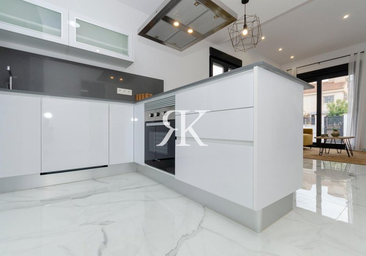 New Build - villa - Torrevieja - Torretas