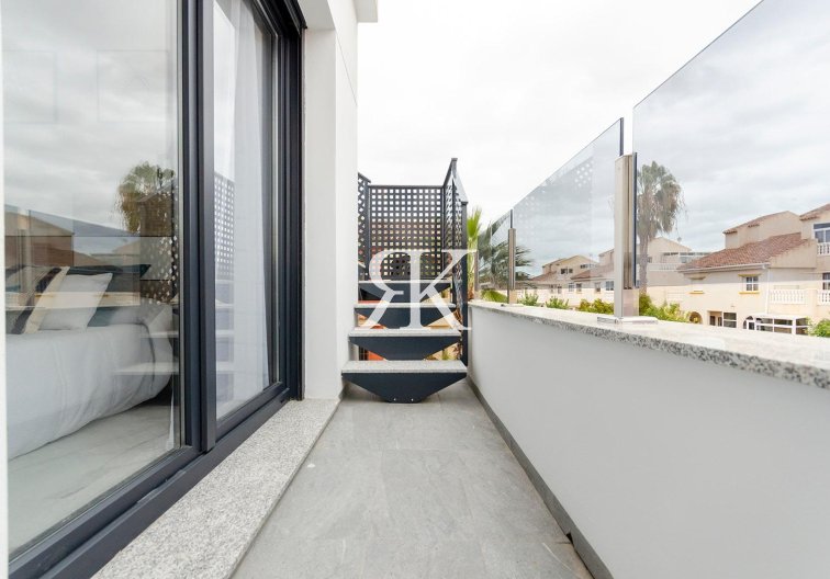 New Build - villa - Torrevieja - Torretas