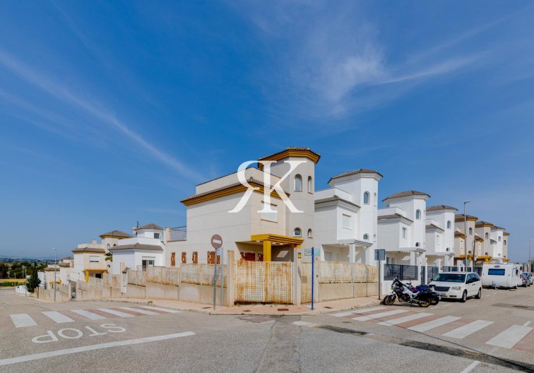 New Build - villa - San Fulgencio - El Oasis