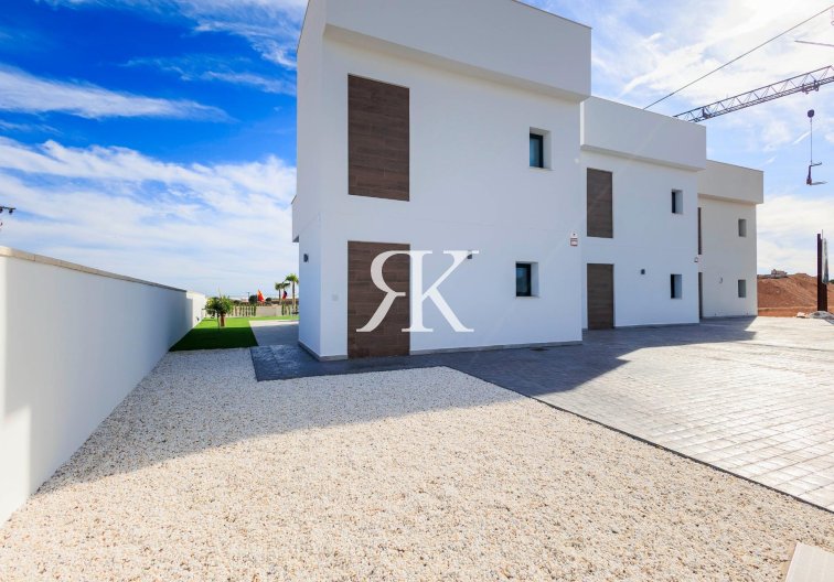 Neubau - villa - Pilar de la Horadada - Lo Romero Golf