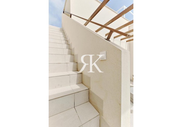 New Build - Top floor bungalow - Torrevieja - Villa Amalia