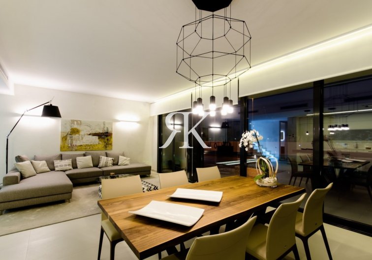 Neubau - villa - Orihuela Costa - Campoamor