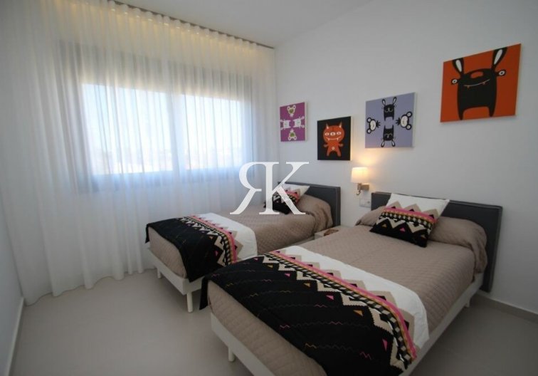 Neubau - villa - Orihuela Costa - Campoamor