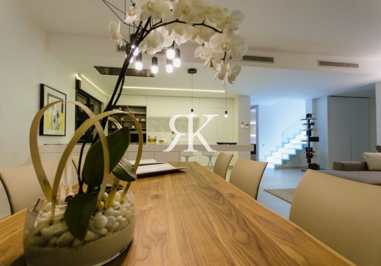 Neubau - villa - Orihuela Costa - Campoamor