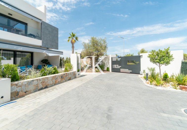 New Build - Ground floor Bungalow - Torrevieja - Los Balcones 