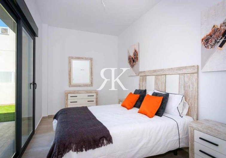 Neubau - Quad - Daya Nueva - Centro