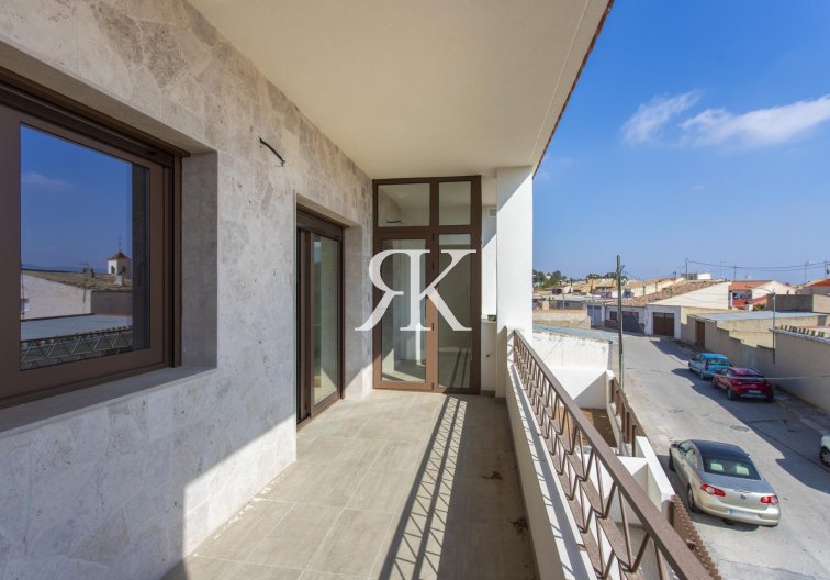 Neubau - Bungalow im obersten Stockwerk - Hondón de las Nieves - El Salero