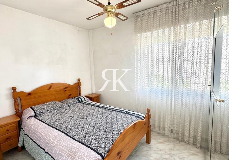 Wiederverkauf - town house - Torrevieja - Carrefour