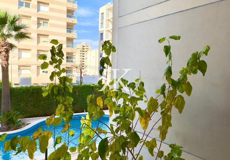 Revente - Appartement - Torrevieja - Playa del Cura
