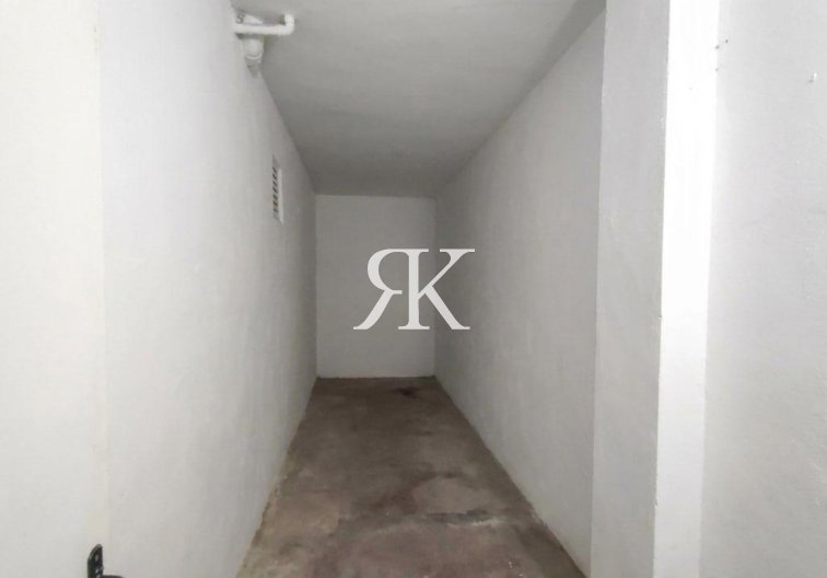 Segunda mano - Apartamento  - Torrevieja - Estacion De Autobuses