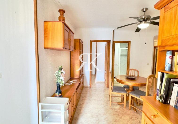 Wiederverkauf - Wohnung - Torrevieja - Centro