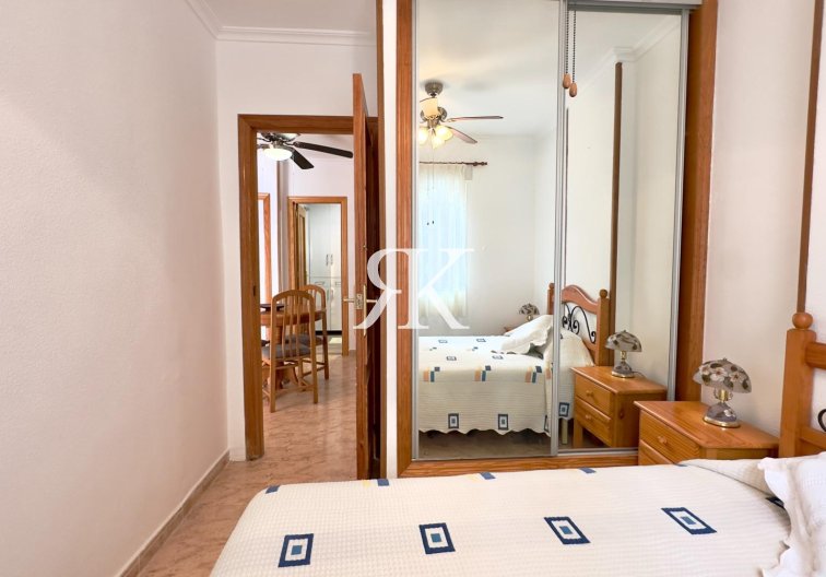 Wiederverkauf - Wohnung - Torrevieja - Centro