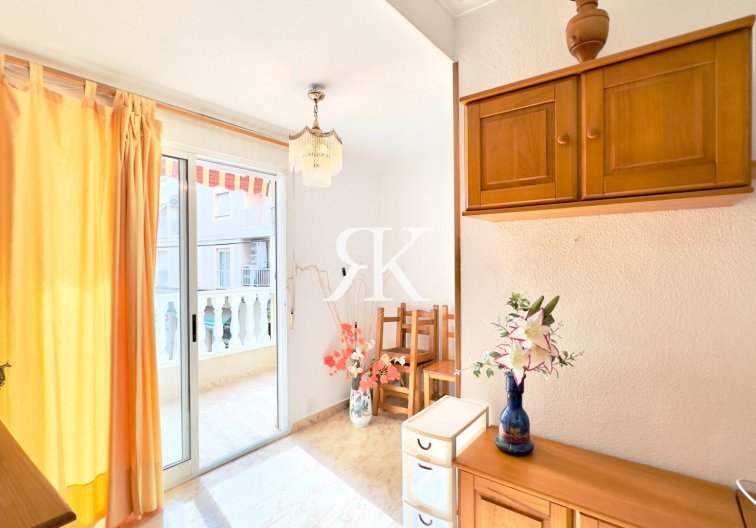 Wiederverkauf - Wohnung - Torrevieja - Centro