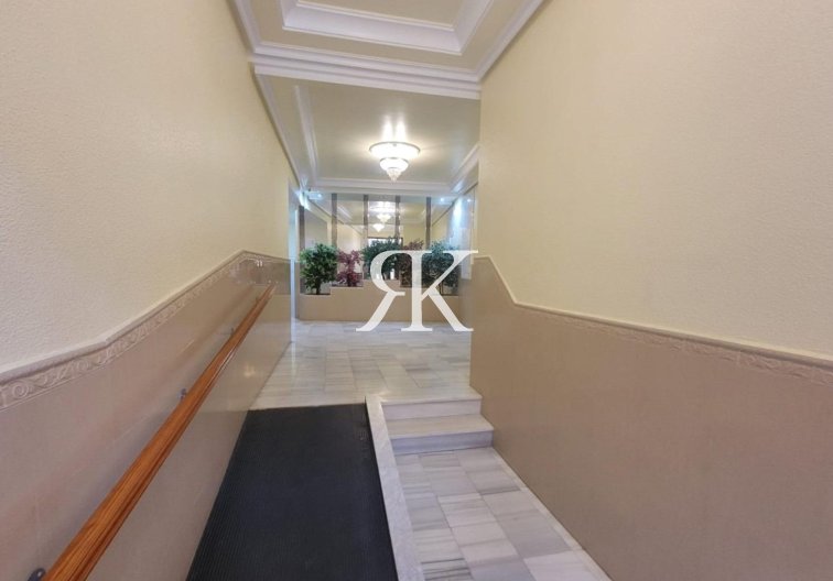 Herverkoop - Appartement - Torrevieja - Playa del Cura